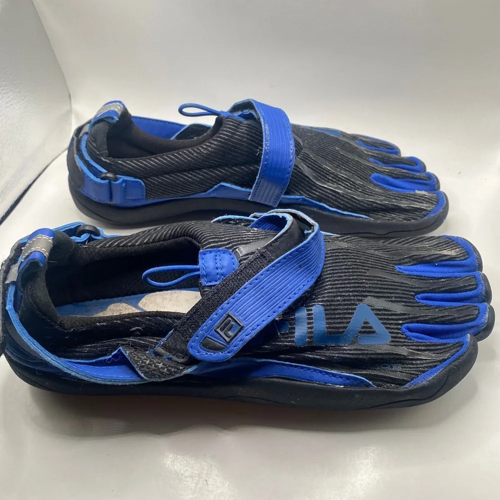 FILA Skele-Toes Bayrunner Men 9 Black Blue Minimalist Water Shoes 1PK010EX-003